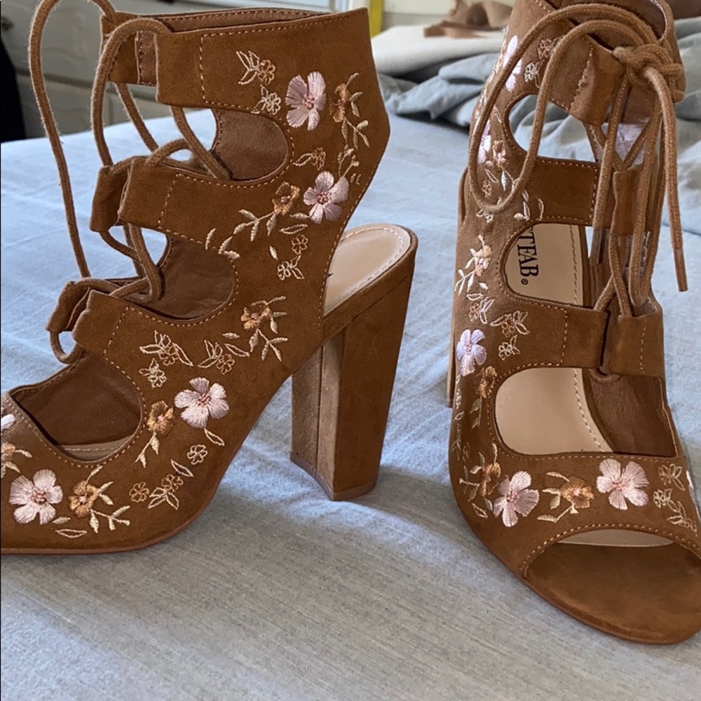 Just fab lady heels